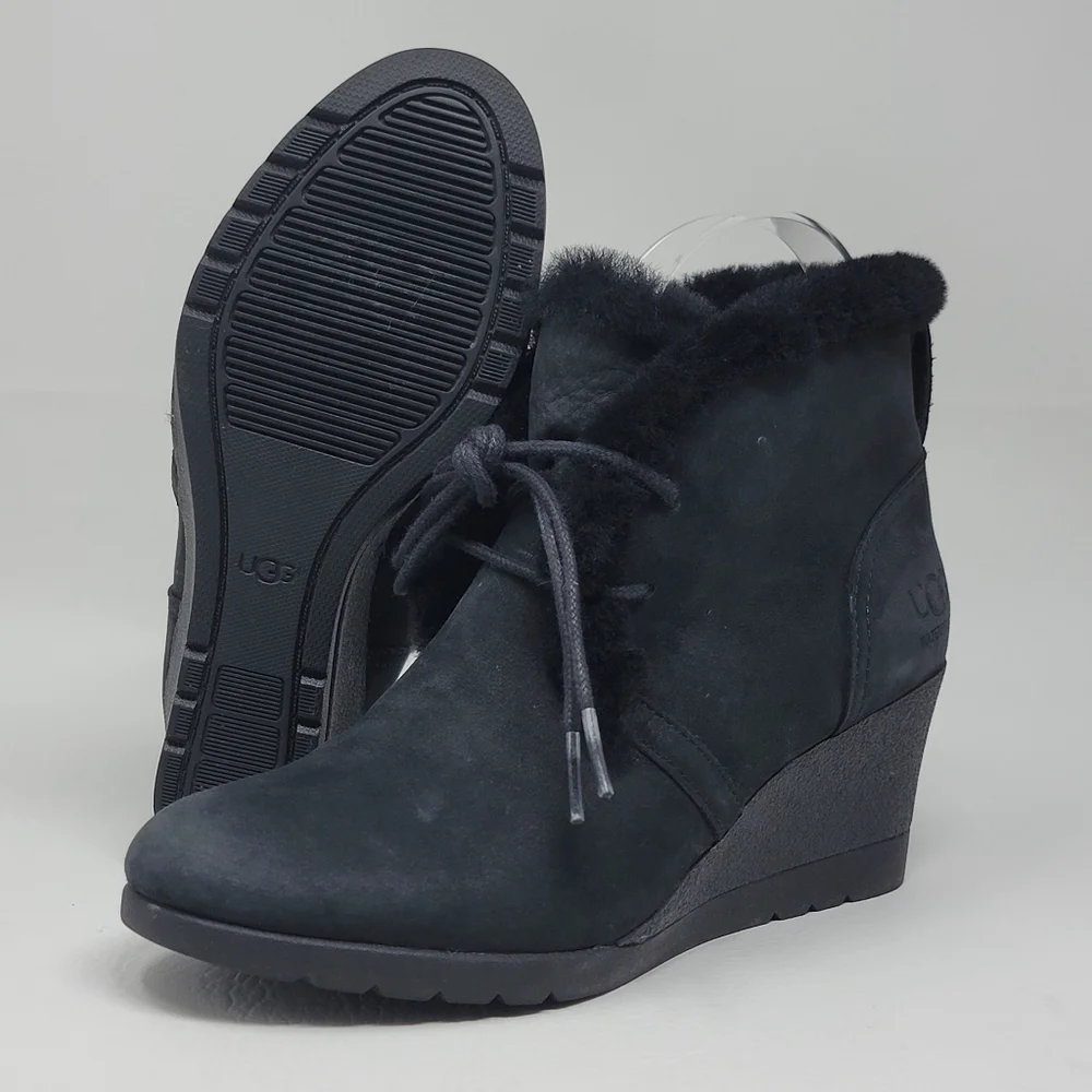UGG Jeovana 1017421 Black Mouton  Women's Lace Up Boots Size 5 Pre-owned